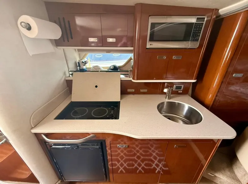 Slide: The Image of Sea Ray Sundancer 350 2011 - 19