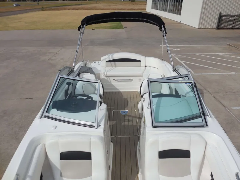 Slide: The Image of Chaparral 244 SUNESTA 2010 - 21