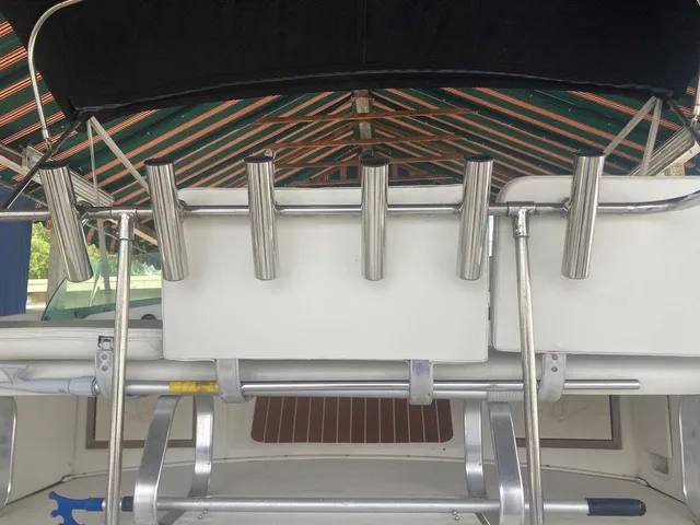 Slide: The Image of BERTRAM 28 SPORT FISH FLYBRIDGE 1987 - 10