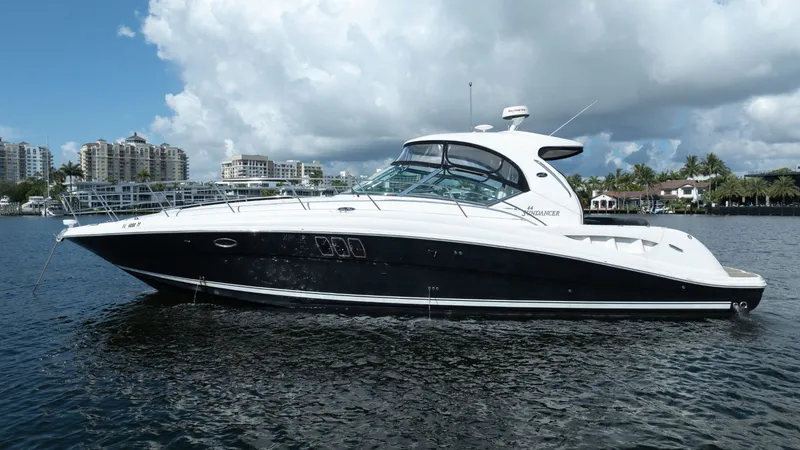 Slide: The Image of Sea Ray 44 Sundancer 2007 - 11