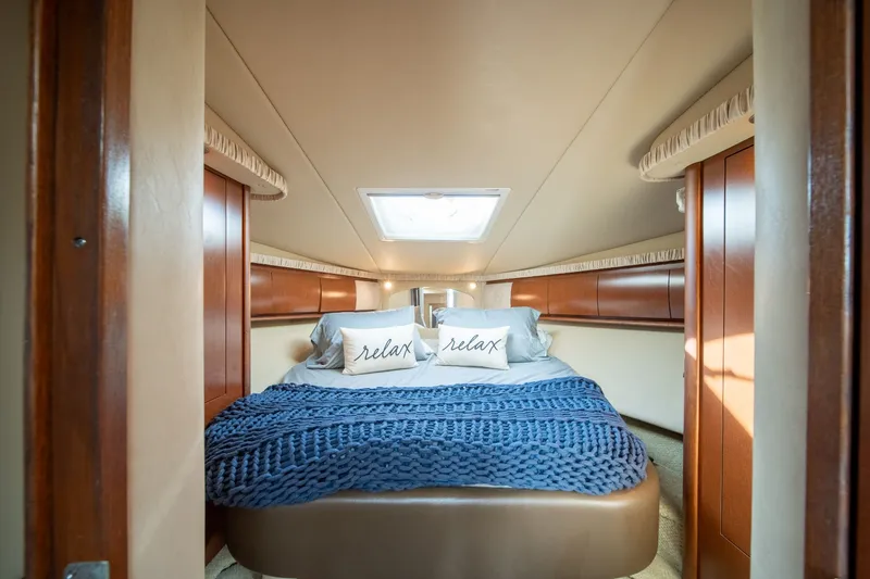 Slide: The Image of Sea Ray 44 Sundancer 2007 - 41