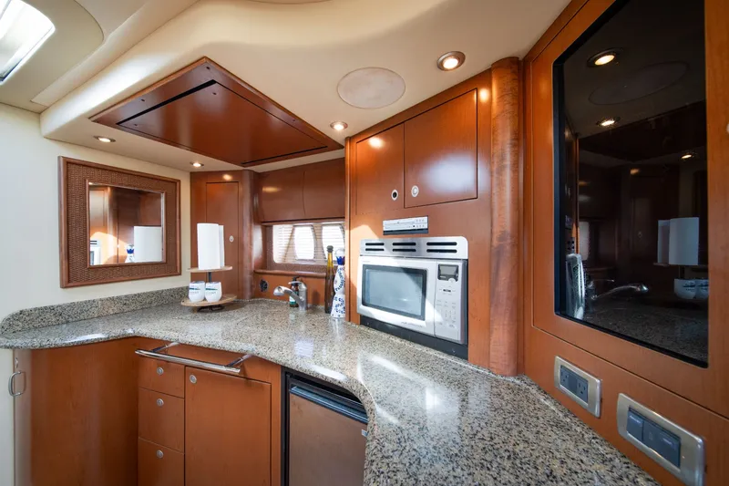 Slide: The Image of Sea Ray 44 Sundancer 2007 - 36