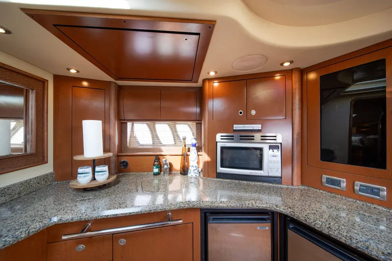 Slide: The Image of Sea Ray 44 Sundancer 2007 - 34