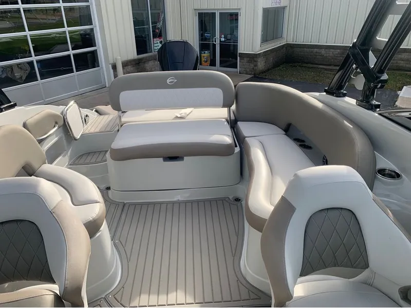 Slide: The Image of Crownline Boats E260 XS 2024 - 16