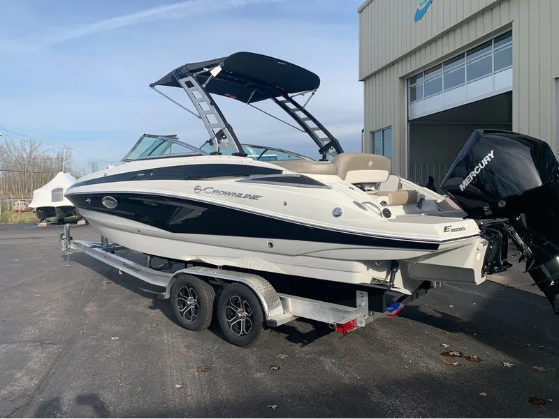 Slide: The Image of Crownline Boats E260 XS 2024 - 2