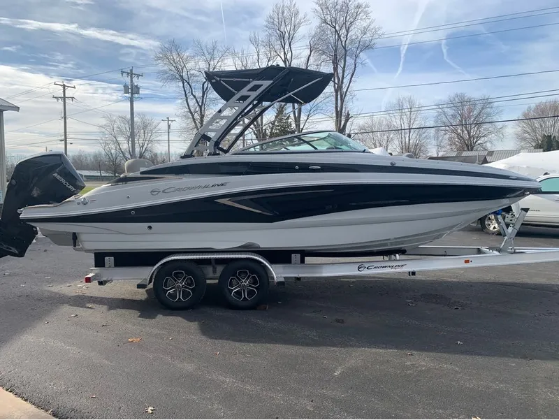 Slide: The Image of Crownline Boats E260 XS 2024 - 5