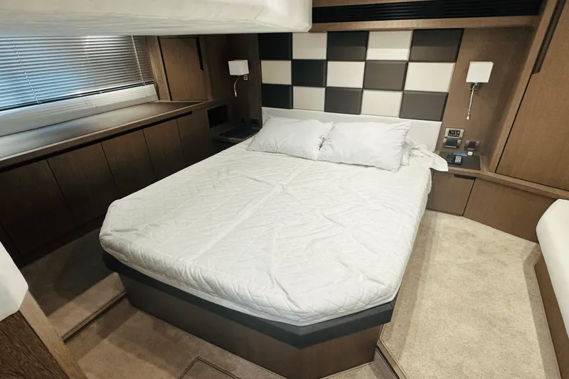 Slide: The Image of Galeon 485 HTS 2018 - 53