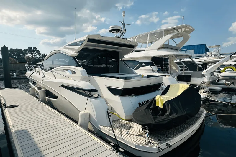Slide: The Image of Galeon 485 HTS 2018 - 7