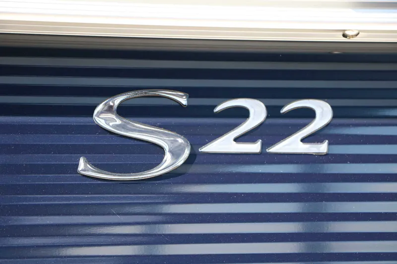 Slide: The Image of Bennington 22 SSR Tri-Toon 2027 - 10