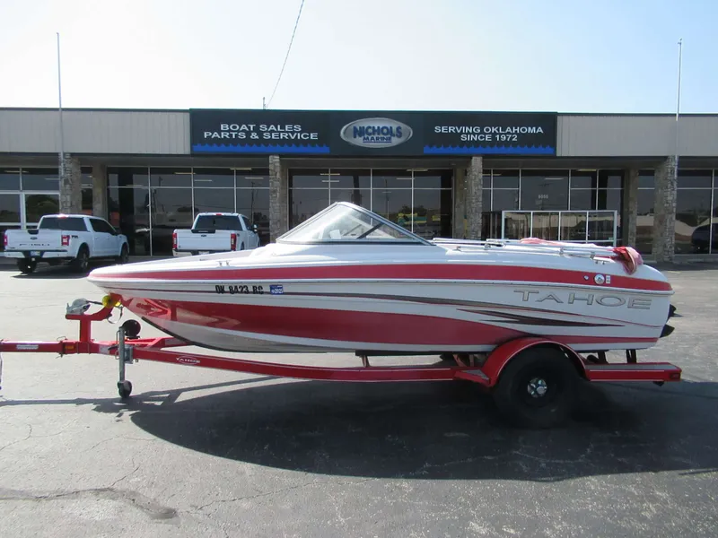 The Image of Tracker Boats TAHOE Q4 2008 - 0