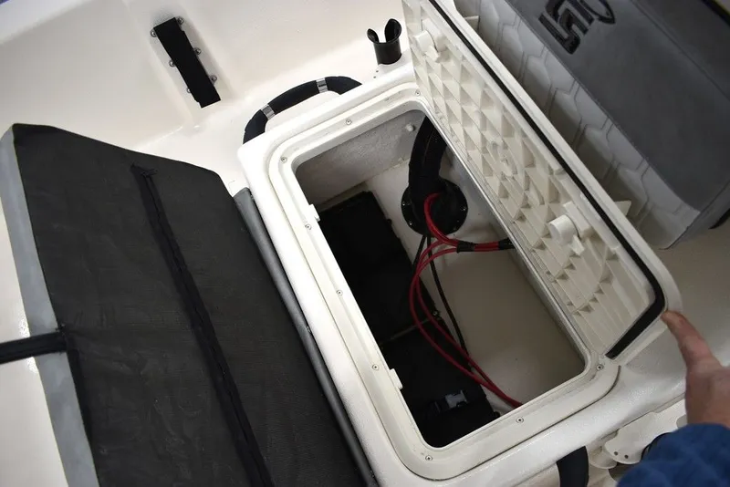 Slide: The Image of Carolina E20 JVX Center Console 2025 - 27