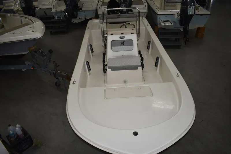 Slide: The Image of Carolina E18 JVX Center Console 2025 - 6