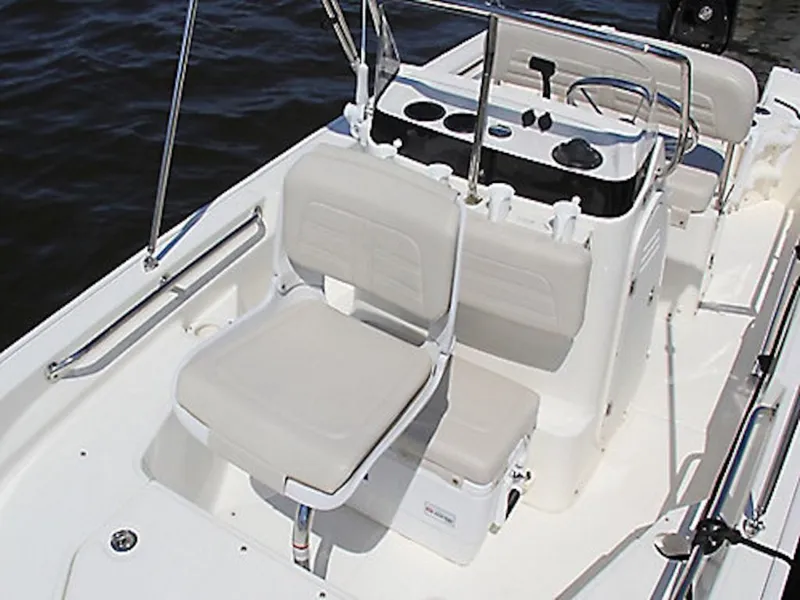 Slide: The Image of Boston Whaler 150 Montauk 2026 - 2