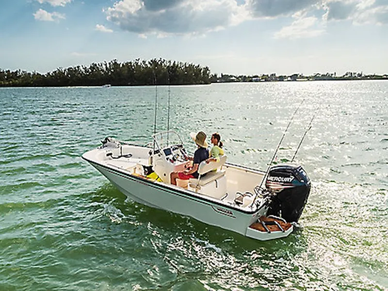 The Image of Boston Whaler 170 Montauk 2026 - 0