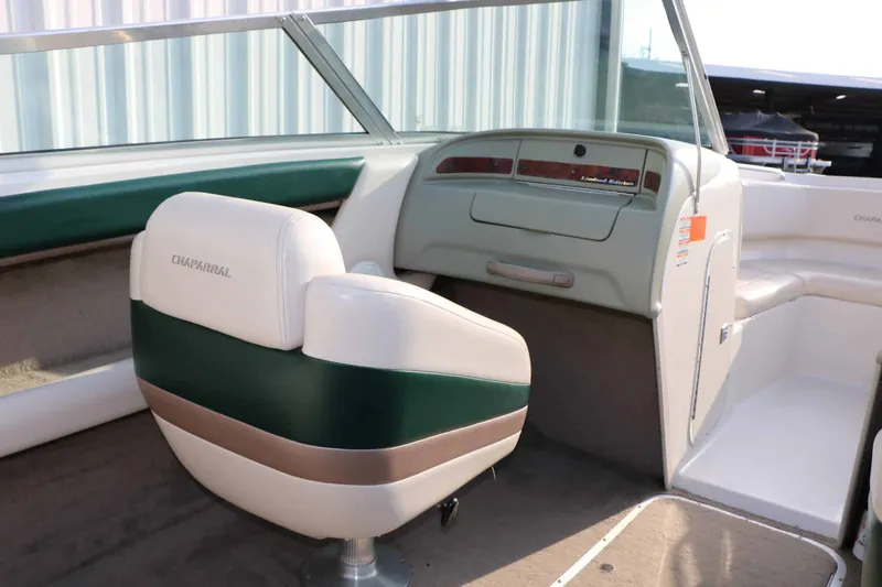 Slide: The Image of Chaparral 2130 Sport Limited 1997 - 28