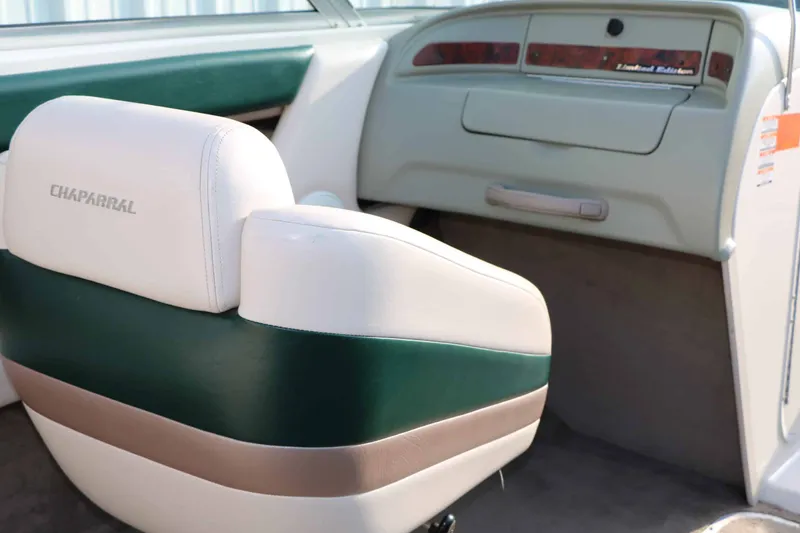 Slide: The Image of Chaparral 2130 Sport Limited 1997 - 29