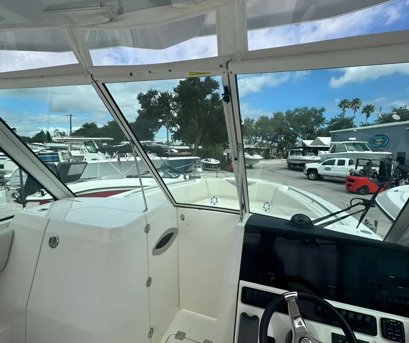 Slide: The Image of Sailfish Dual Console 276 DC 2026 - 6
