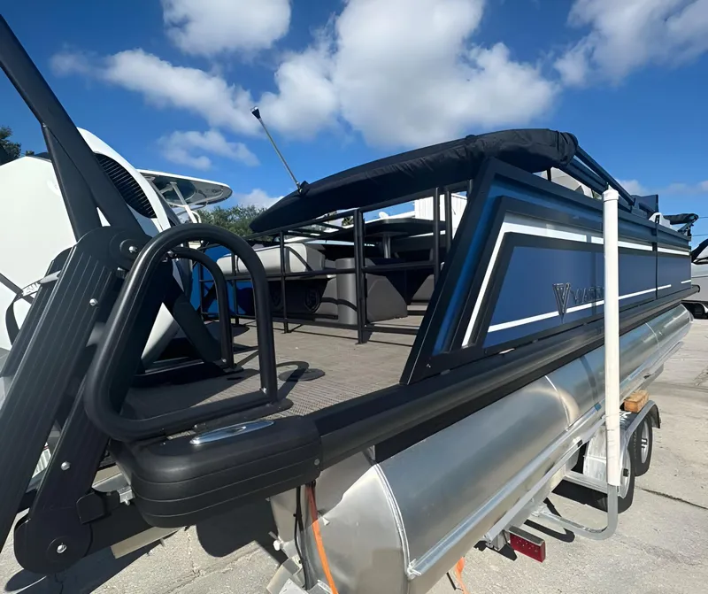 Slide: The Image of Viaggio Lago Z-D Z24D 2025 - 10