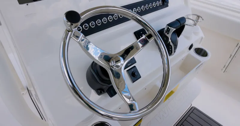 Slide: The Image of Key West Boats 263 FS 2025 - 3