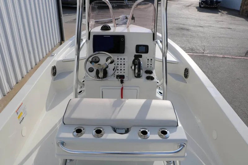 Slide: The Image of Ranger 2260 2021 - 22