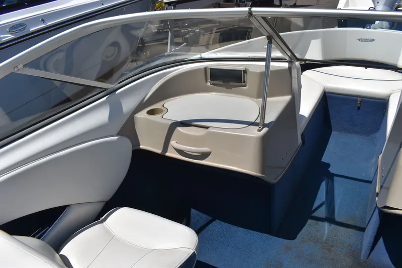 Slide: The Image of Bayliner 2150 Capri Bowrider 2001 - 29