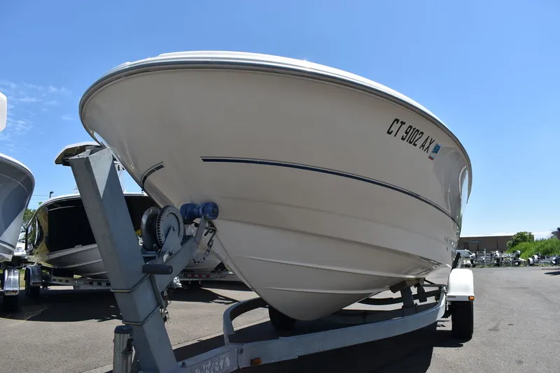 Slide: The Image of Bayliner 2150 Capri Bowrider 2001 - 47