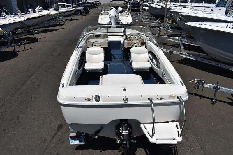 Slide: The Image of Bayliner 2150 Capri Bowrider 2001 - 8