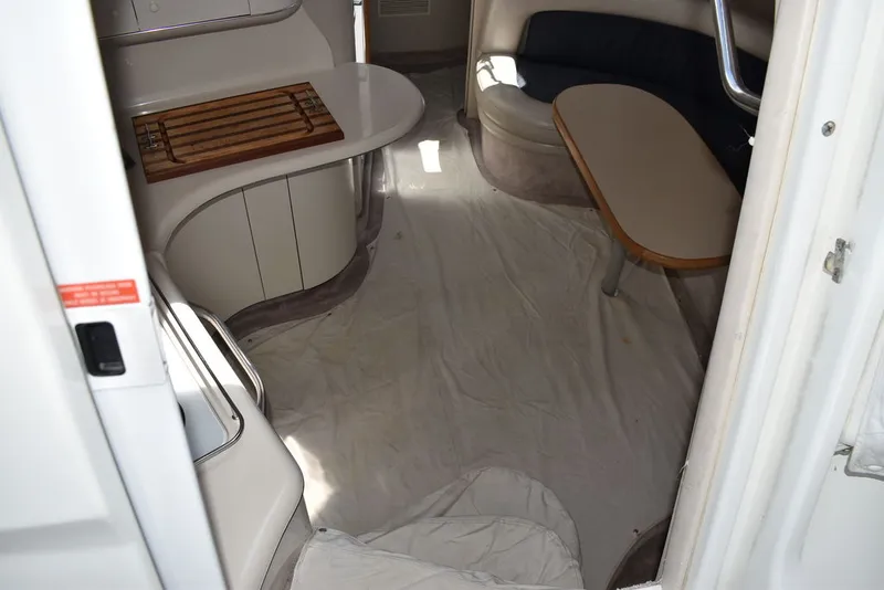 Slide: The Image of Sea Ray 370 Sundancer 1995 - 121