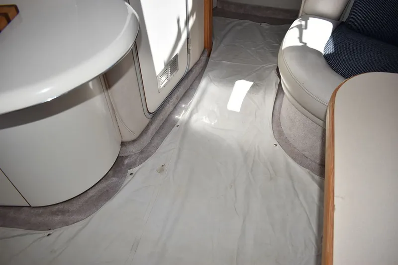 Slide: The Image of Sea Ray 370 Sundancer 1995 - 122