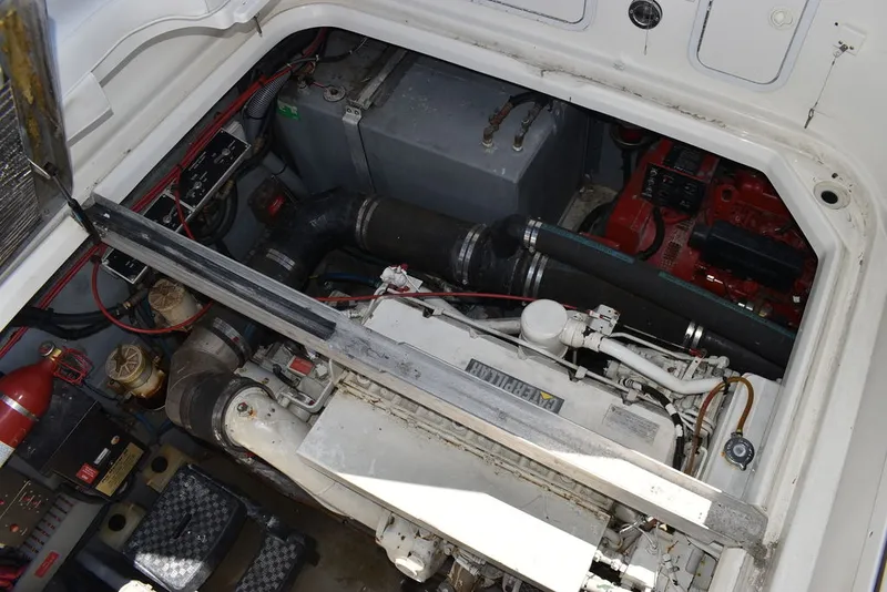 Slide: The Image of Sea Ray 370 Sundancer 1995 - 130