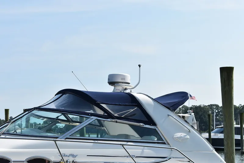 Slide: The Image of Sea Ray 370 Sundancer 1995 - 8