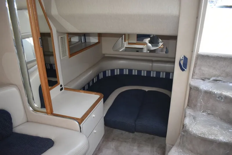 Slide: The Image of Sea Ray 370 Sundancer 1995 - 85