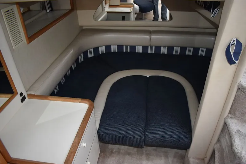 Slide: The Image of Sea Ray 370 Sundancer 1995 - 87