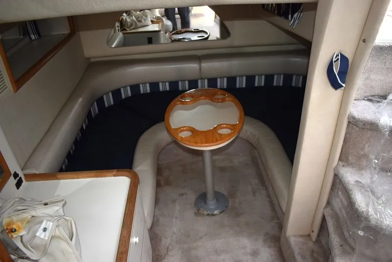 Slide: The Image of Sea Ray 370 Sundancer 1995 - 93