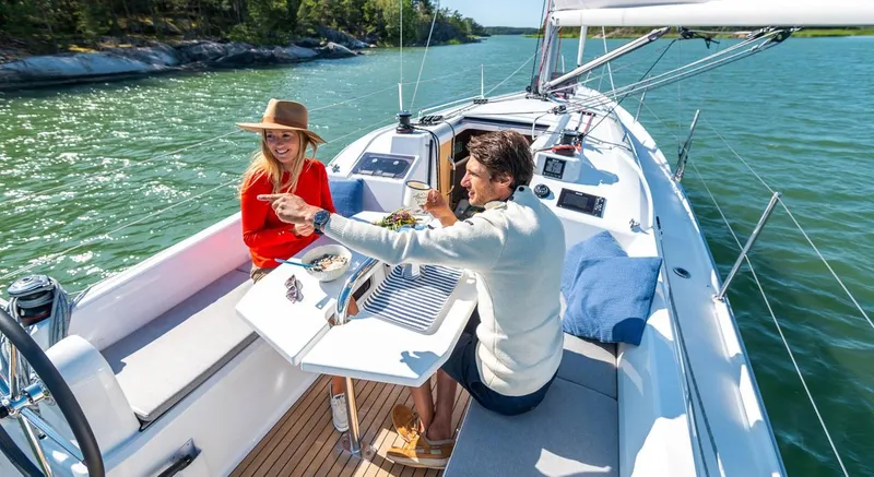 Slide: The Image of Beneteau Oceanis 30.1 2020 - 37