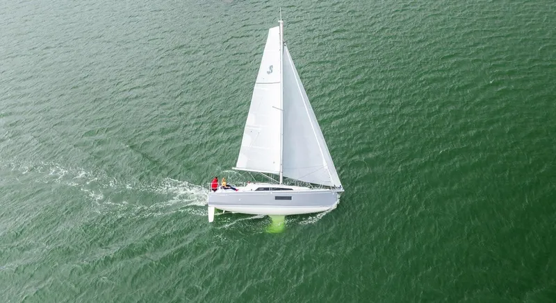 Slide: The Image of Beneteau Oceanis 30.1 2020 - 41