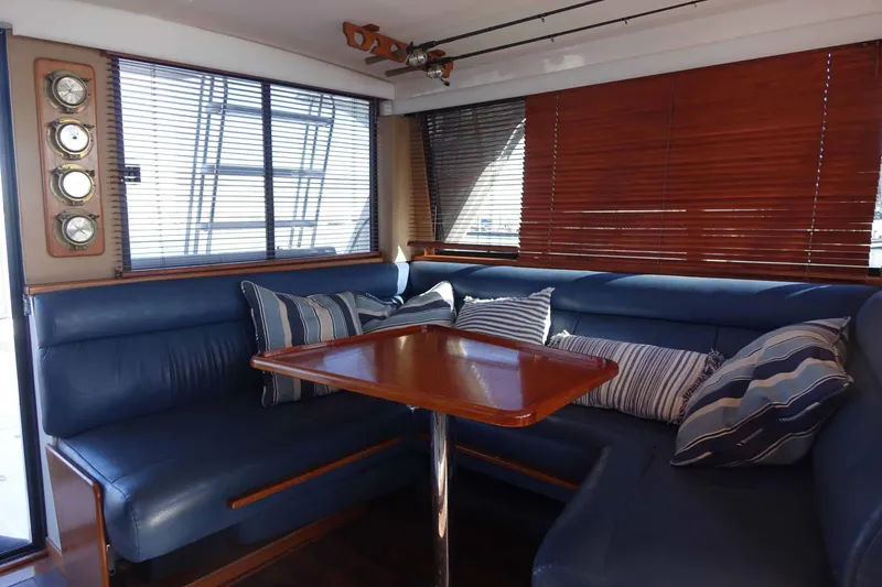 Slide: The Image of Riviera 33 Convertible 1994 - 19