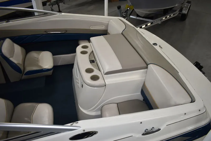 Slide: The Image of Bayliner Marine 2100 SR 1997 - 18
