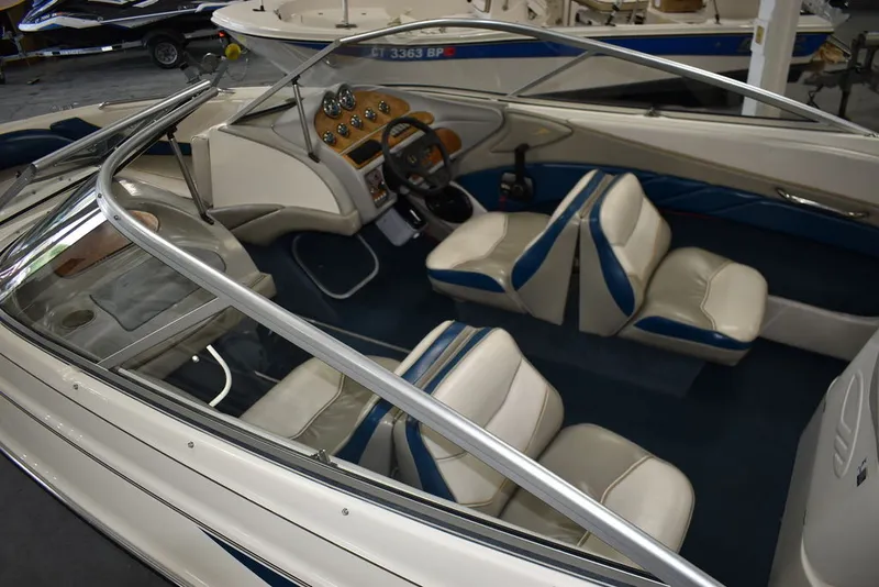 Slide: The Image of Bayliner Marine 2100 SR 1997 - 19