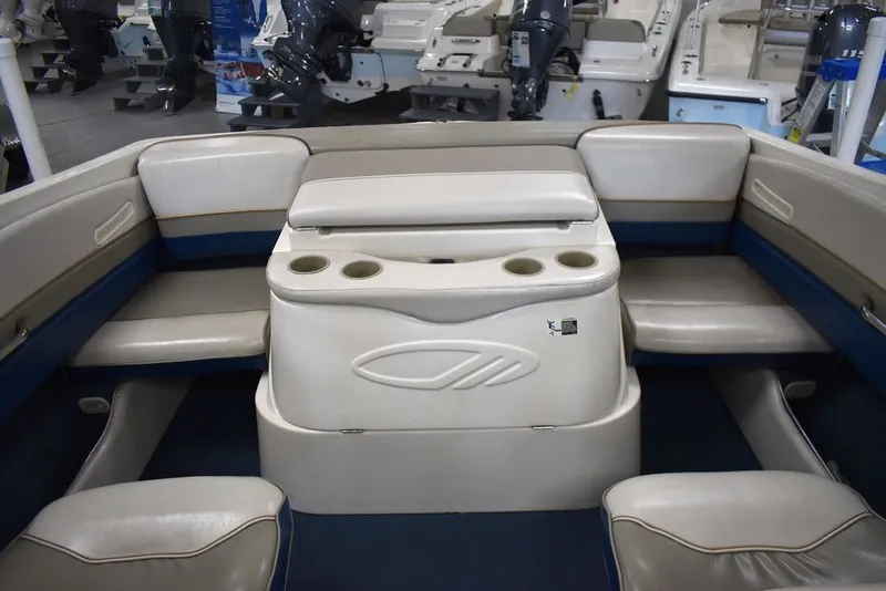 Slide: The Image of Bayliner Marine 2100 SR 1997 - 23