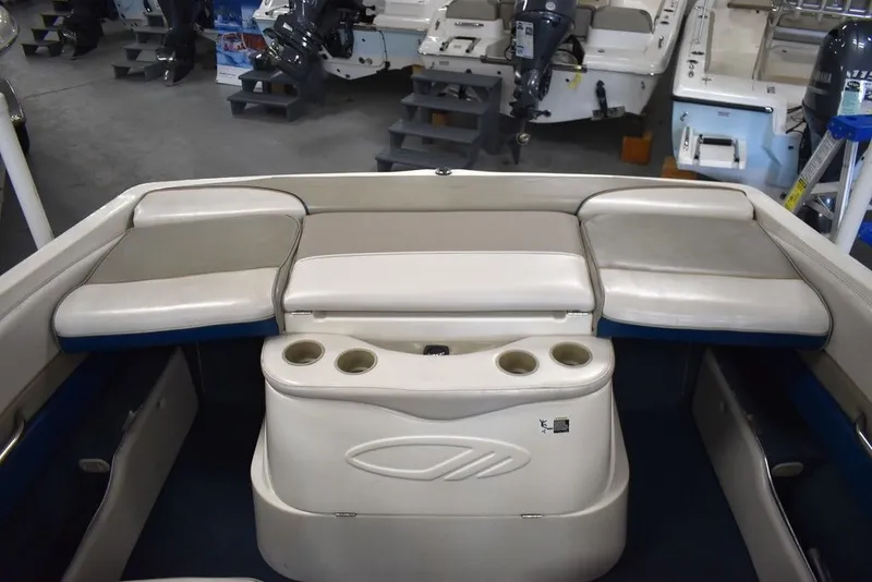Slide: The Image of Bayliner Marine 2100 SR 1997 - 25