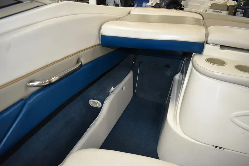 Slide: The Image of Bayliner Marine 2100 SR 1997 - 26