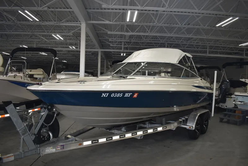 Slide: The Image of Bayliner Marine 2100 SR 1997 - 4