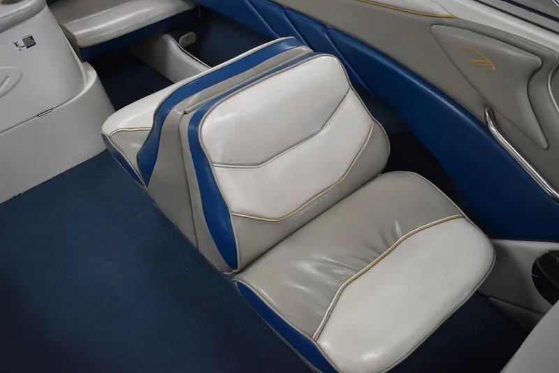 Slide: The Image of Bayliner Marine 2100 SR 1997 - 44