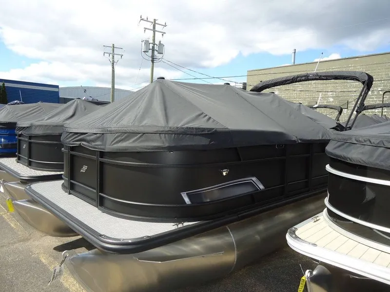 The Image of Starcraft Marine EX 22 R 2026 - 0