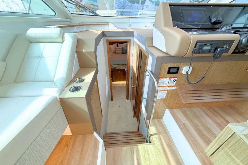 Slide: The Image of Cruisers 42 Cantius 2025 - 45