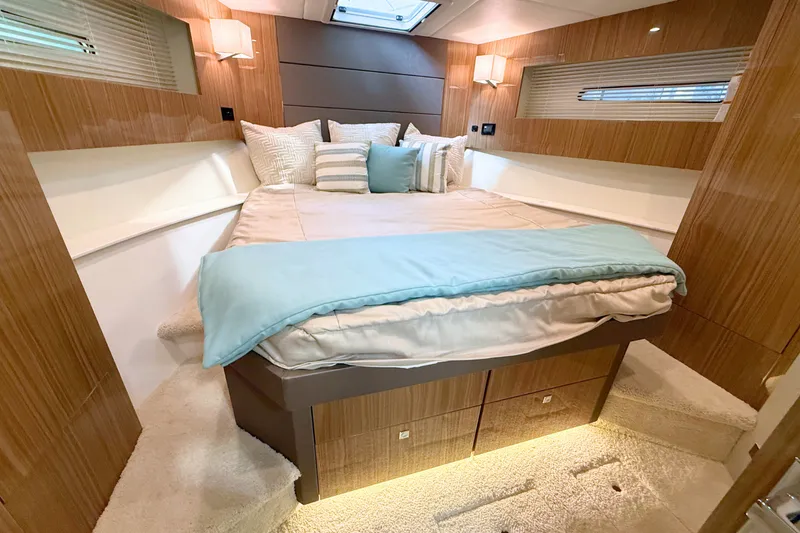 Slide: The Image of Cruisers 42 Cantius 2025 - 49