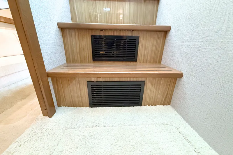 Slide: The Image of Cruisers 42 Cantius 2025 - 65