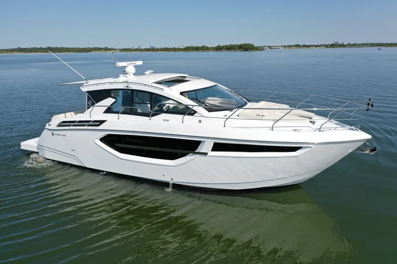Slide: The Image of Cruisers 42 Cantius 2025 - 7