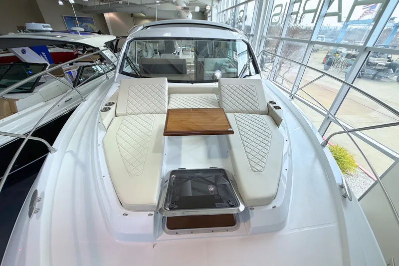 Slide: The Image of Cruisers 42 Cantius 2025 - 78